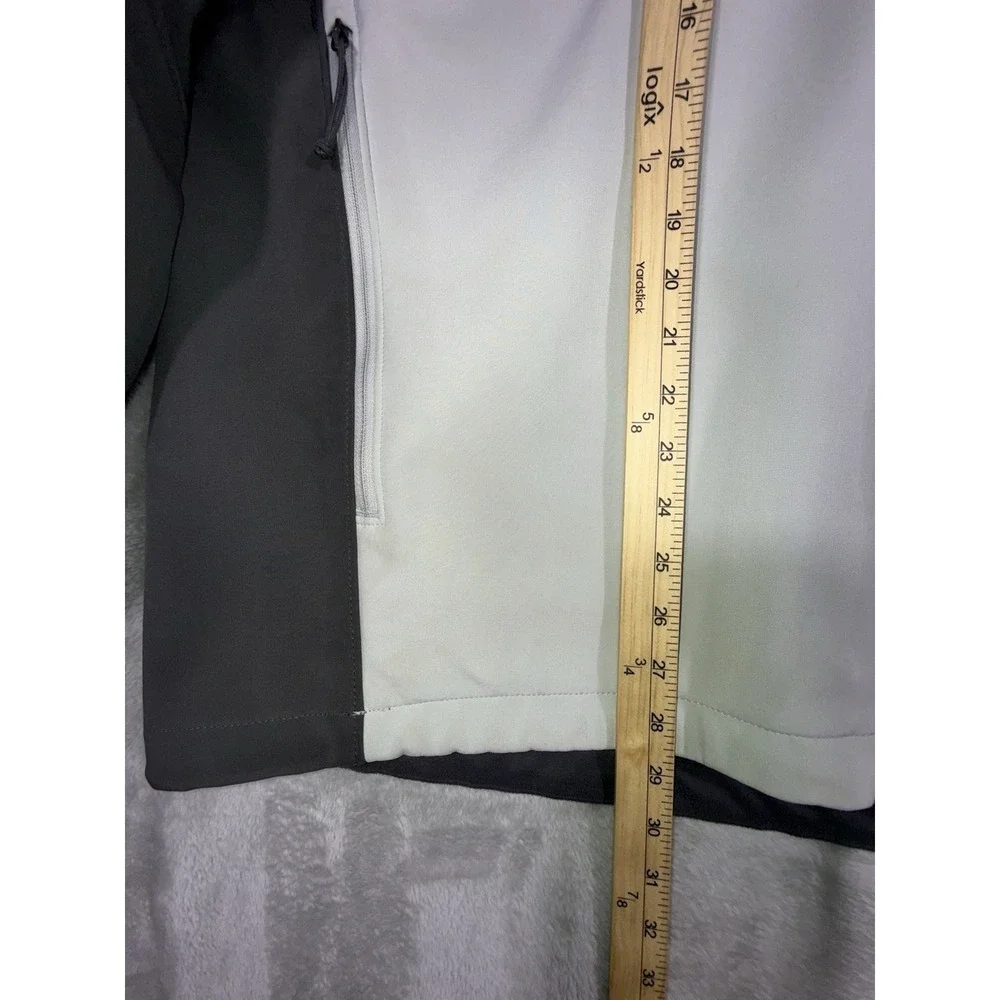 The North Face Men's Black & White Softshell Jacket Size XXL Hiking Outdoors